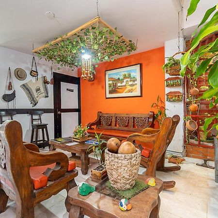 Hotel Hospedaje Caney "Descanso & Tradicion" Ayenda 1422 Кали Екстериор снимка